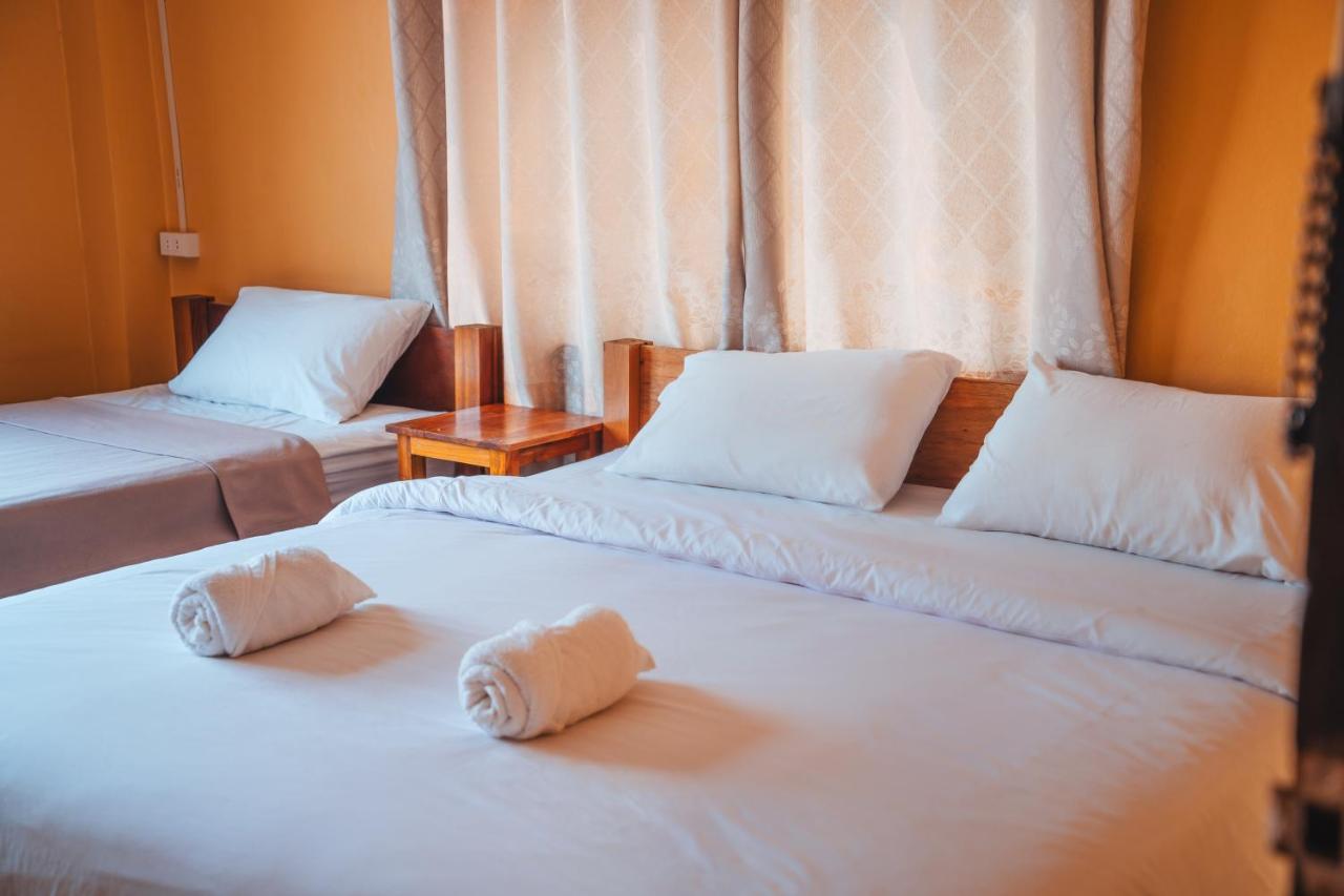 Vang Vieng Sunset Guesthouse & Restaurant Bagian luar foto